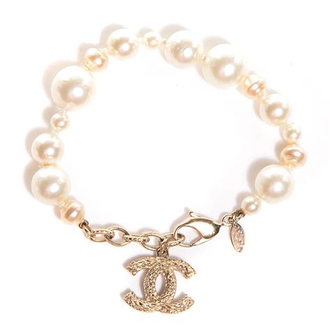 chanel pearl bracelet fake|chanel gold bracelet with diamonds.